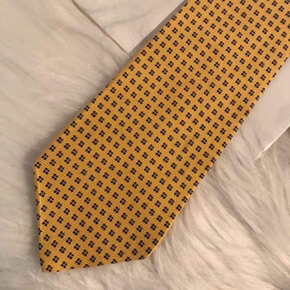 Tommy Hilfiger Men’s Silk Tie GUC - Picture 4 of 8